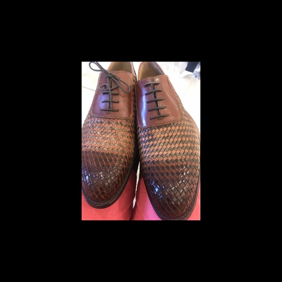 Brown burnish netted lace up. Size 10/43 main image 6